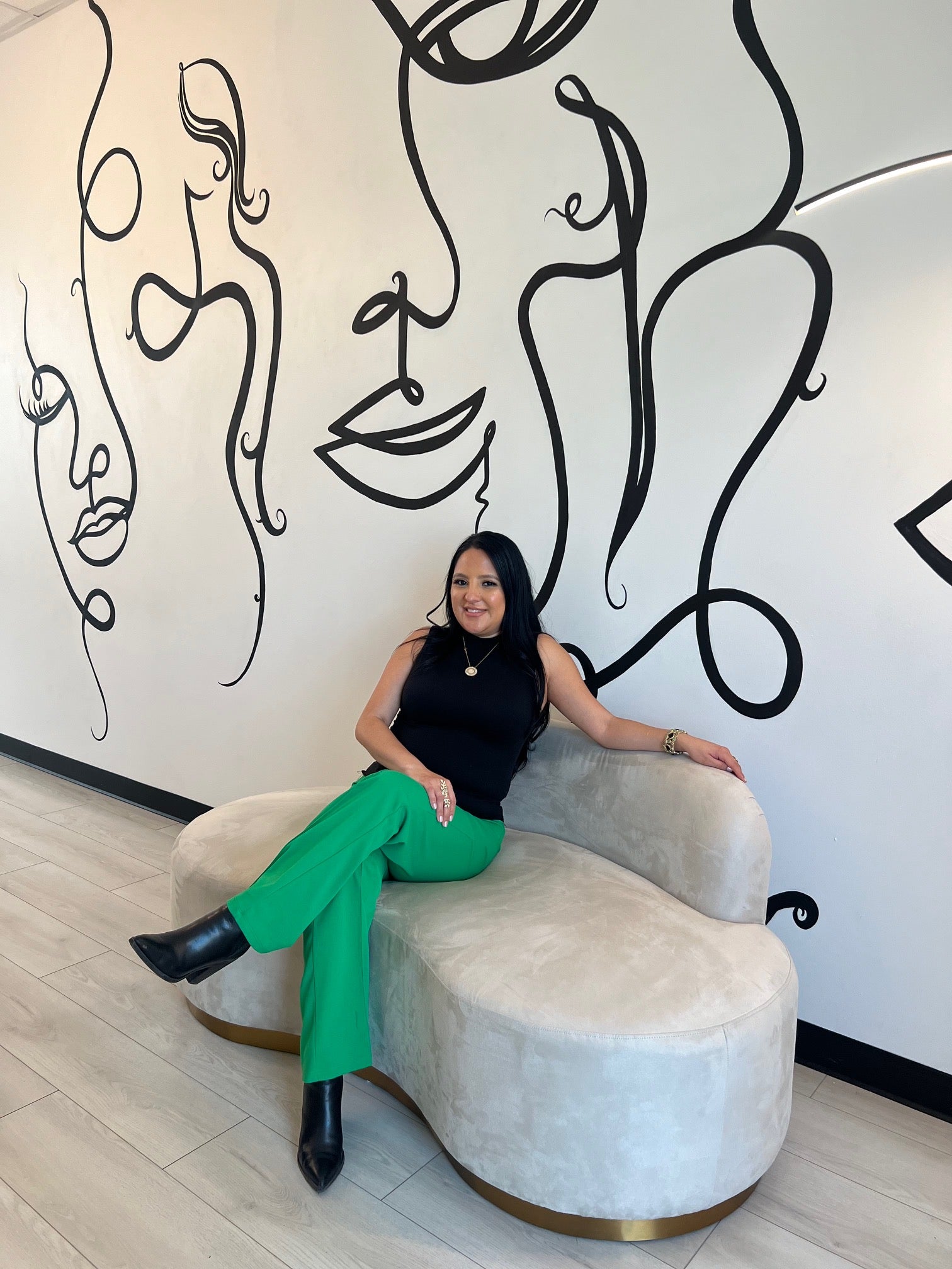 Meet Stephanie Miranda: Brazilian Waxing Wizard and Zandi Land Evangelist